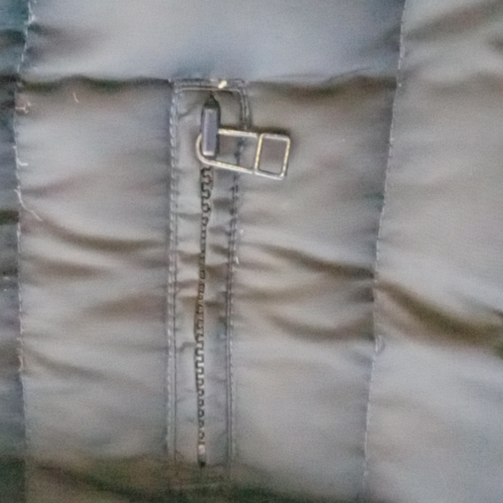 *last day - moving sale* Tommy Jeans Navy Puffer size L - Picture 8 of 10